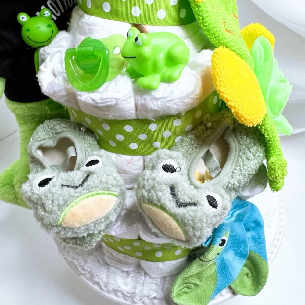 Frog Diaper Cake, Frog Themed Baby Gift Set